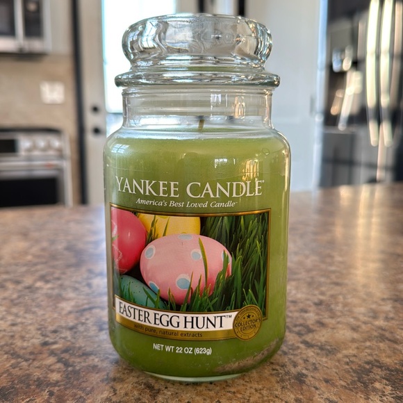 YANKEE LARGE JAR CANDLE 22 oz EASTER EGG HUNT NEW RETIRED“Hard to find”